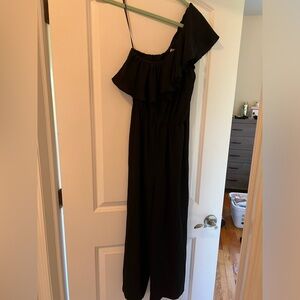 H&M black one shoulder jumpsuit, wide leg, jumpsuit is capri length. Size 2.